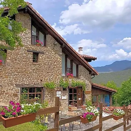Viviendas Rurales El Covaju Hotell Cabezón de Liébana