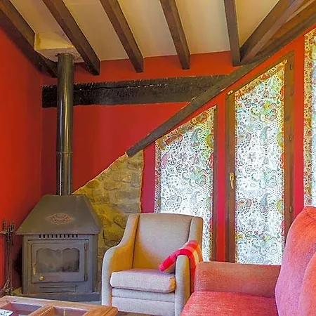 Hotell Viviendas Rurales El Covaju