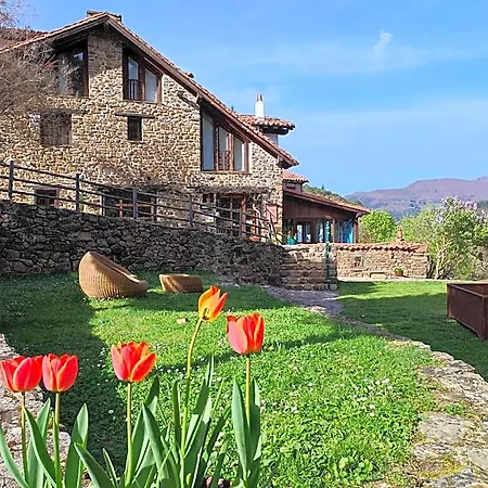 Viviendas Rurales El Covaju 2* Cabezón de Liébana