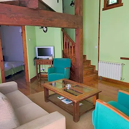 Viviendas Rurales El Covaju Hotell 2*