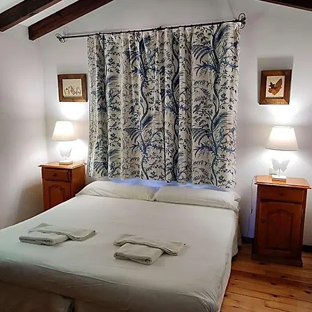 Viviendas Rurales El Covaju Hotell