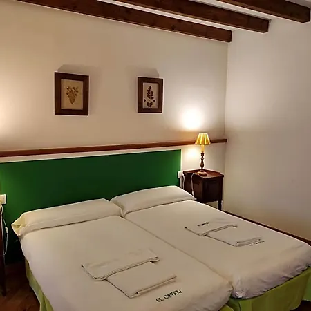 Viviendas Rurales El Covaju Hotell
